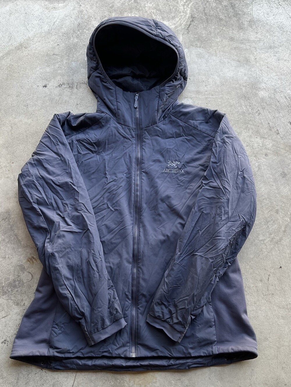 Arc'teryx Women's XL Atom Insulated Hoodie Jacket Navy Blue Gorp Zip Jacket 2023